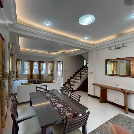 Vacation House In Banilad Cebu City